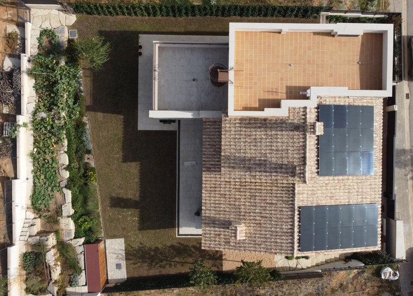 Watts Renovable instala tecnología solar y de almacenamiento SolarEdge en 1 de cada 8 viviendas de Girona